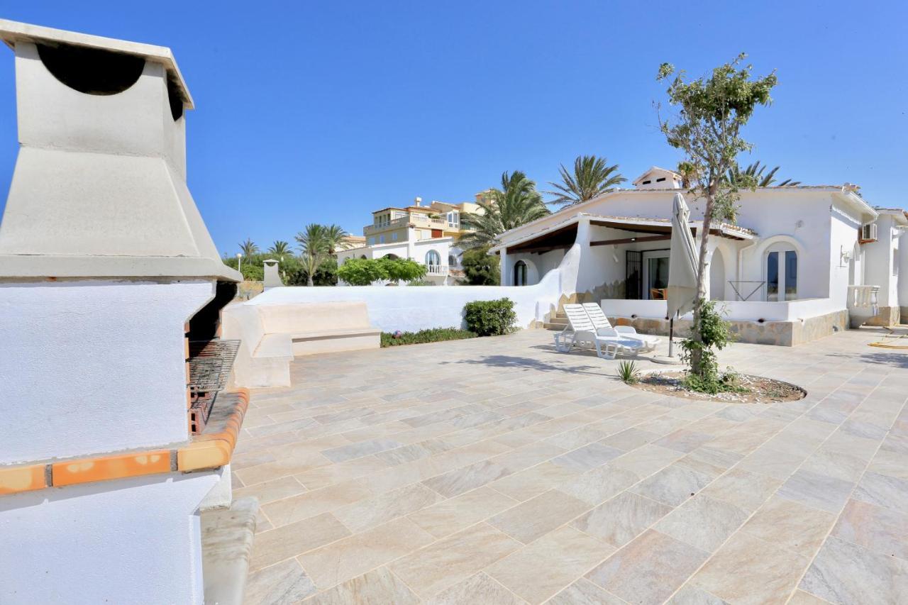 Urbanizacion El Oasis, 20 Villas En 1ª Linea Playa Denia Zewnętrze zdjęcie