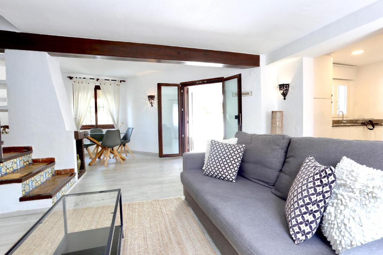 Urbanizacion El Oasis, 20 Villas En 1ª Linea Playa Denia Zewnętrze zdjęcie