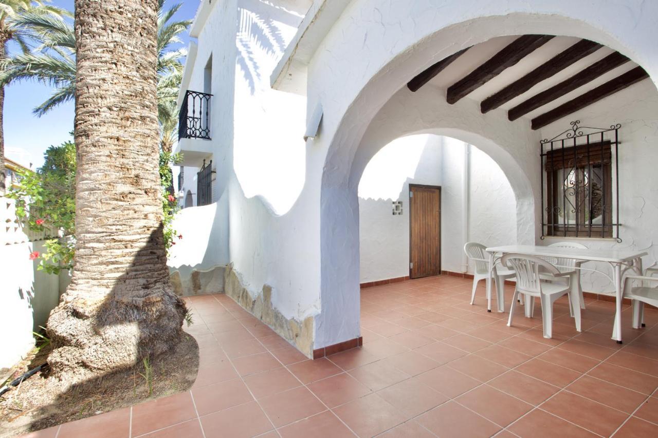 Urbanizacion El Oasis, 20 Villas En 1ª Linea Playa Denia Zewnętrze zdjęcie