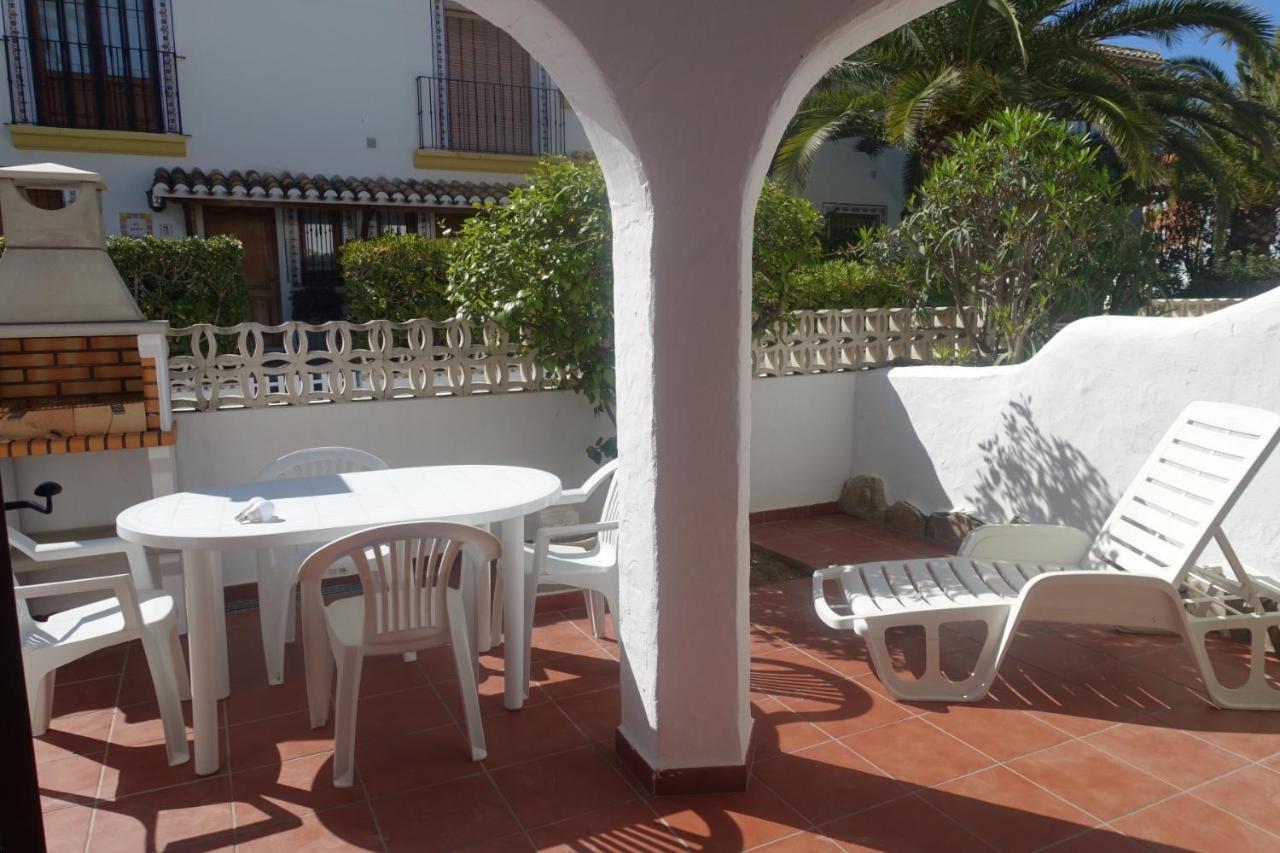 Urbanizacion El Oasis, 20 Villas En 1ª Linea Playa Denia Zewnętrze zdjęcie